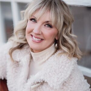 Meet your Posher, Brandi